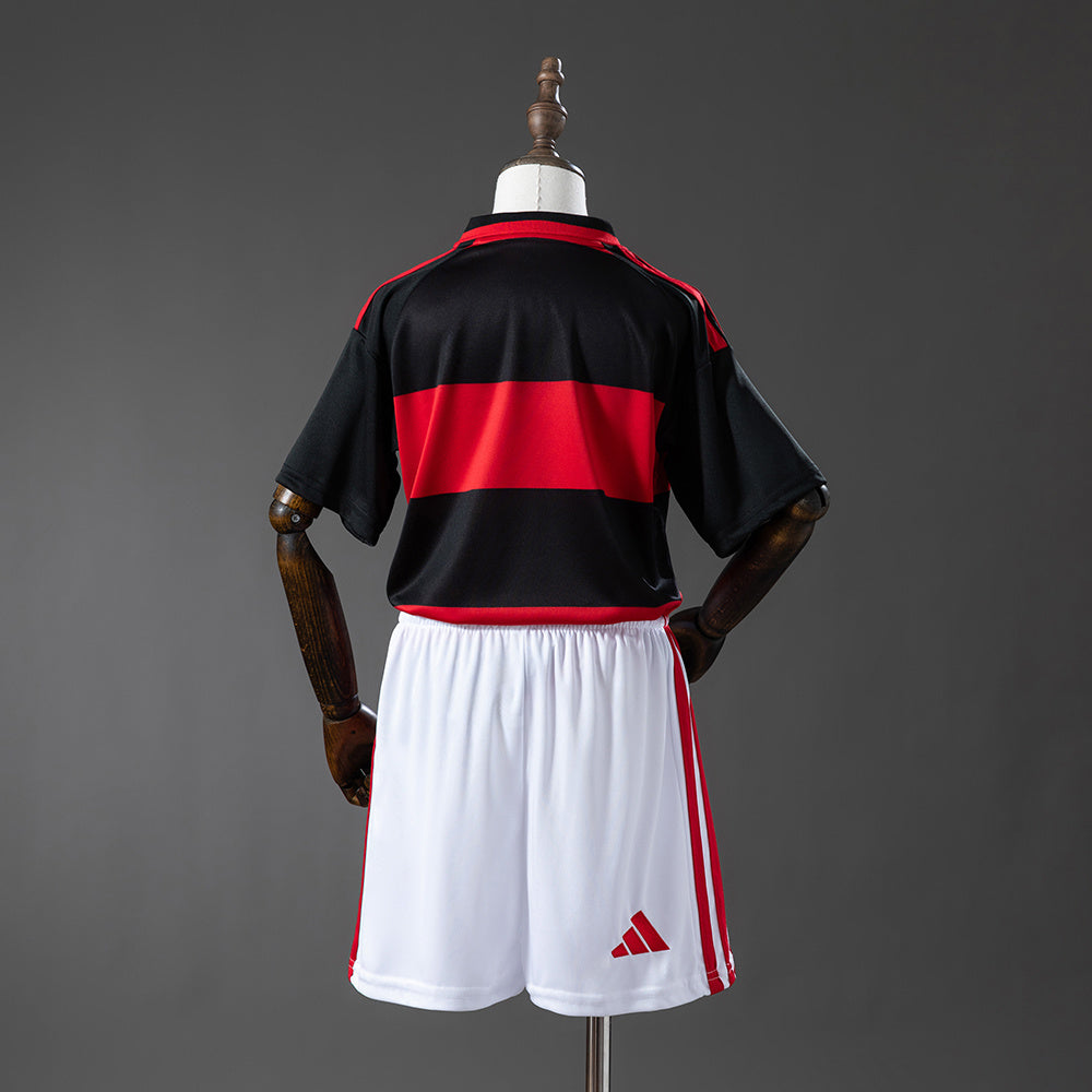 Conjunto Flamengo Primeiro Equipamento 26/27 Criança